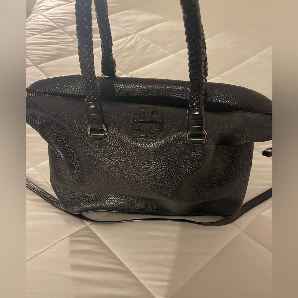 Used Tory Burch pebbled leather purse, black
